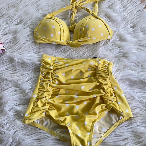 Unique Vintage bathing suit - Picture 2 of 3